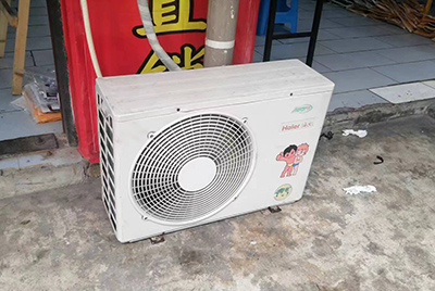 河南空调突然不制冷只吹自然风怎么办？